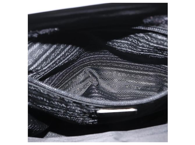 PRADA Handtasche aus Nylon Schwarz Silber Auth 180193 - Ansicht 22
