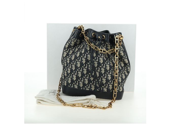Borsa a tracolla con catena Christian Dior Trotter Canvas Navy Gold Auth 179181V D'oro Blu navy - vista 24