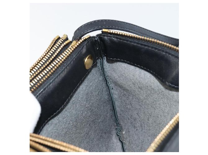 Céline Bolsa de Ombro Trio CELINE em Couro Preto e Ouro Auth mr2435 Dourado - vista 19