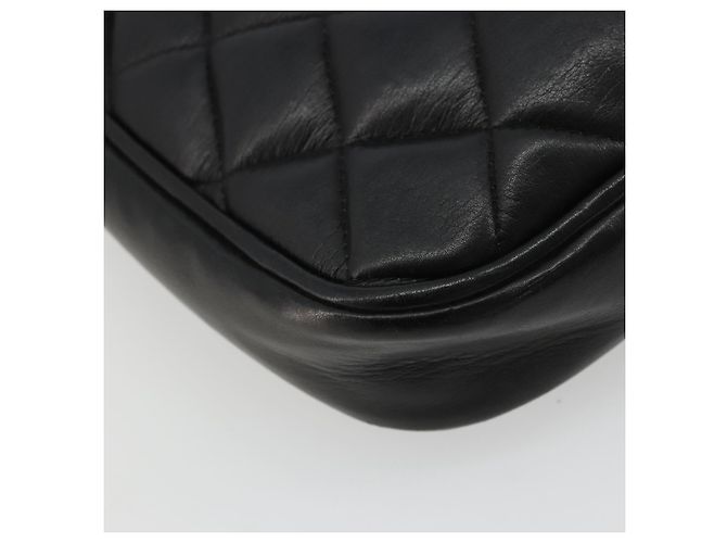 CHANEL Matelasse Chain Shoulder Bag Lamb Skin Black Gold CC Auth BA12607 Nero D'oro - vista 13