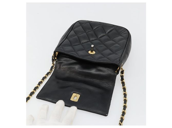 CHANEL Matelasse Chain Shoulder Bag Lamb Skin Black Gold CC Auth BA12607 Nero D'oro - vista 15