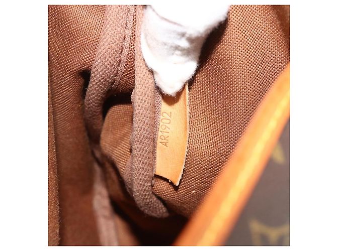 LOUIS VUITTON Borsa a Spalla Monogram Saumur 30 M42256 LV Auth ep14523 Monogramma - vista 12
