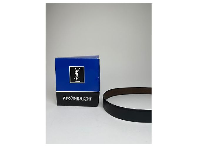 Vintage Yves Saint Laurent Gürtel aus Leder mit Schlangenprägung Schwarz - Ansicht 4