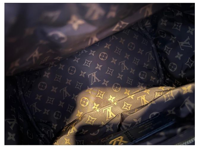 Louis Vuitton Speedy Bandoulière 25 Monogram Puffy Pillow Edizione Limitata Nero - vista 3