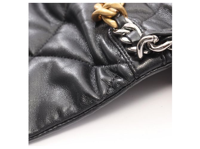 Borsa Chanel 19 Dixneuf Matelassé in agnello nero - vista 8