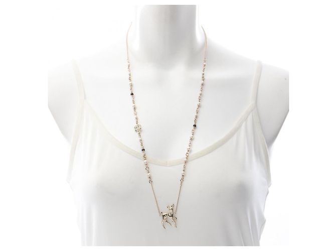 Collana Chanel Year Gift 2025 Coco Mark Bambi Bianco D'oro Verde - vista 7