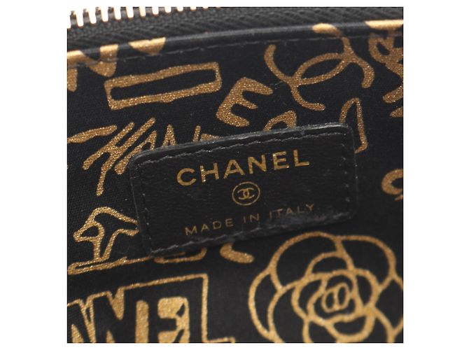 Chanel Matelassé Schultertasche aus schwarzem Lammleder - Ansicht 5