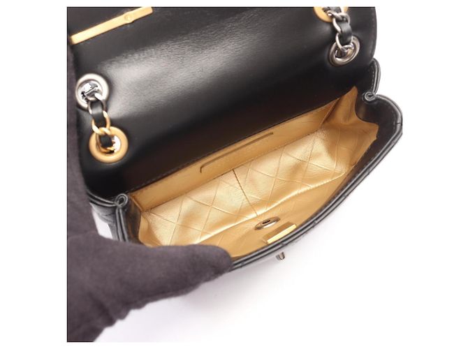 Borsa Chanel Matelassé in pelle di agnello nera Nero - vista 3