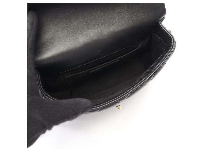 Borsa a Spalla Chanel Matelassé Small Flap Nero - vista 3