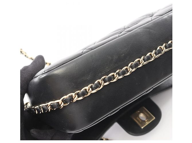 Borsa a Spalla Chanel Matelassé Small Flap Nero - vista 9