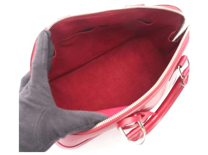 Borsa Louis Vuitton Alma PM Rosa Fuschia - vista 3