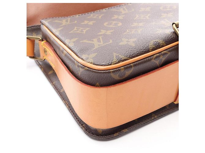 Borsa a Spalla Louis Vuitton Cartouchiere MM Marrone - vista 9