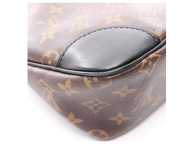 Borsa a tracolla Louis Vuitton Odeon NM MM Marrone Nero - vista 9