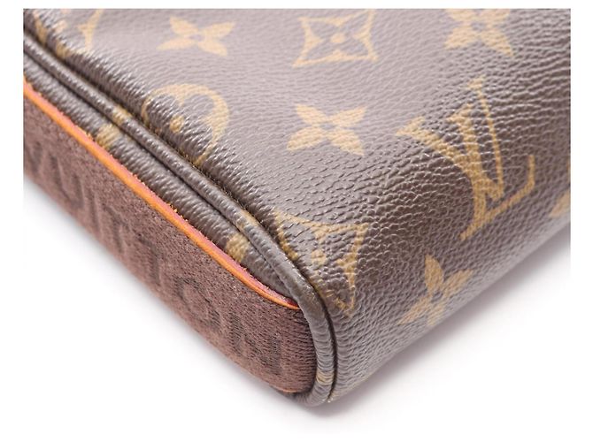 Borsa a tracolla Louis Vuitton Trotteur Bobour Marrone - vista 7