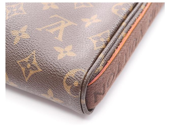Borsa a tracolla Louis Vuitton Trotteur Bobour Marrone - vista 8