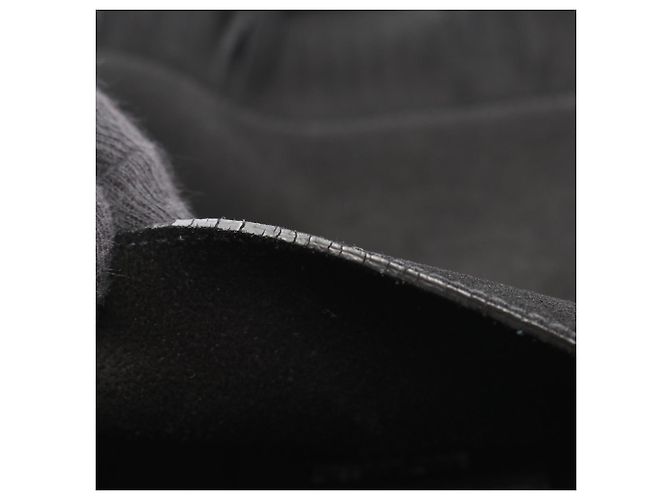 Borsa a tracolla con frange in scamosciato nero Yves Saint Laurent - vista 6