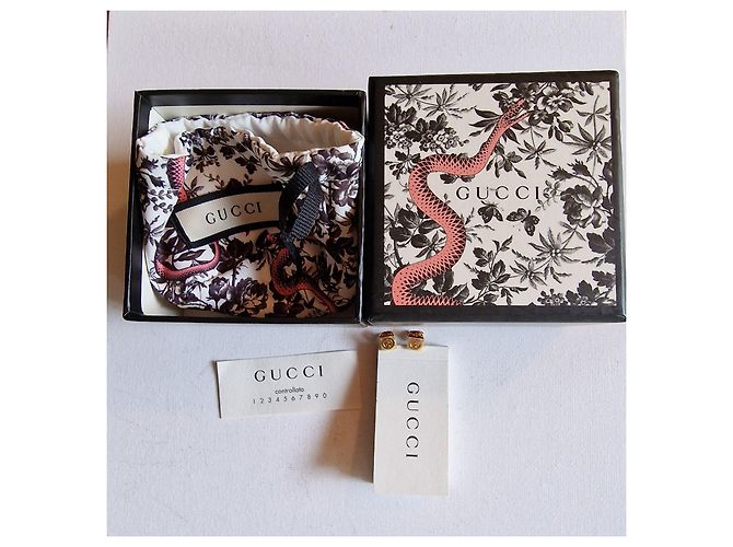 Orecchini Gucci GG Running in oro giallo 18K D'oro - vista 8