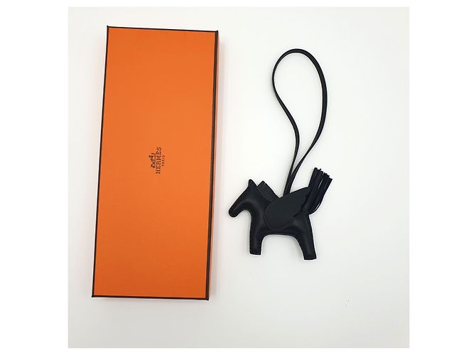 Hermès Rodeo Pegase PM Charm per borsa Noir Nero - vista 4