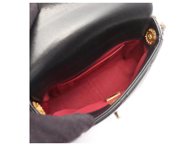 Borsa a tracolla Chanel Matelassé Mini Flap in nero - vista 3