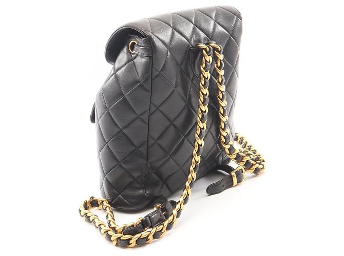 Zaino/Borsa Chanel Matelassé in agnello nero - vista 2