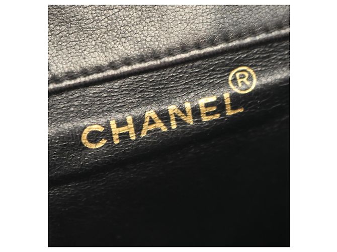 Zaino/Borsa Chanel Matelassé in agnello nero - vista 4