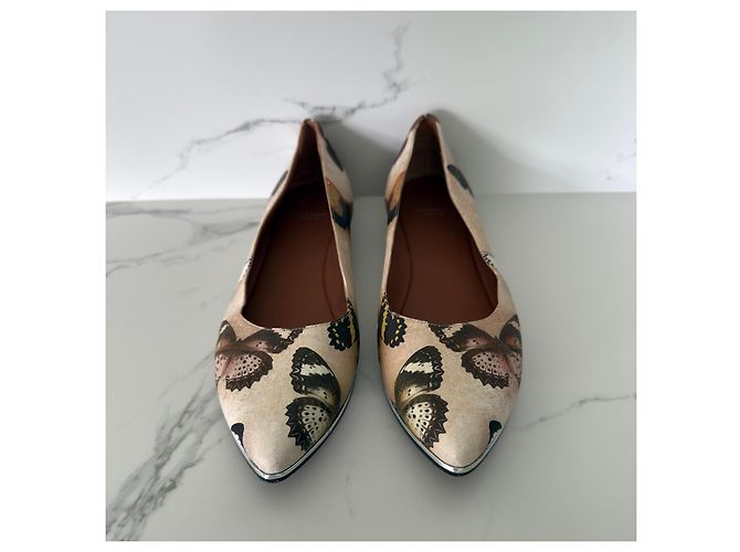 Givenchy Papillon Sapatilhas Bege - vista 2