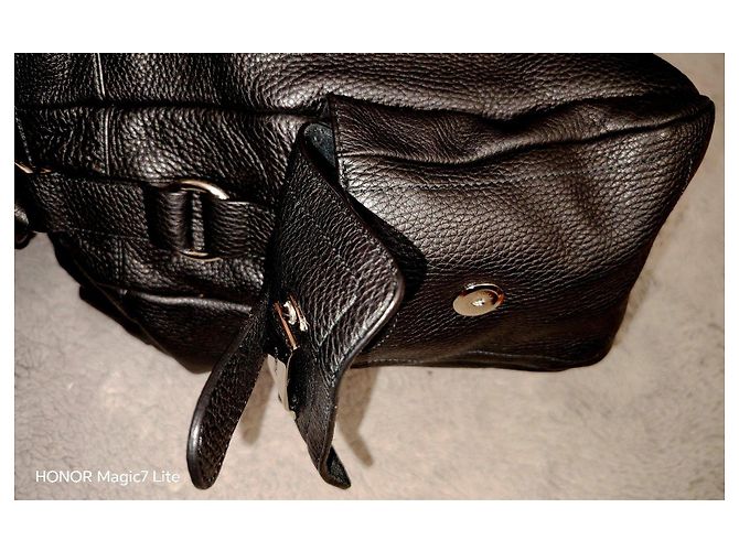 Furla Borsa Hobo in pelle martellata nera Nero - vista 10