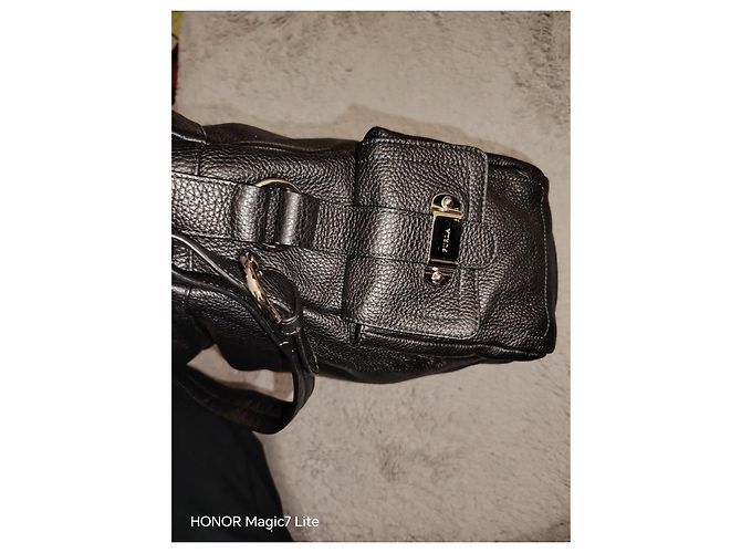 Furla Borsa Hobo in pelle martellata nera Nero - vista 3