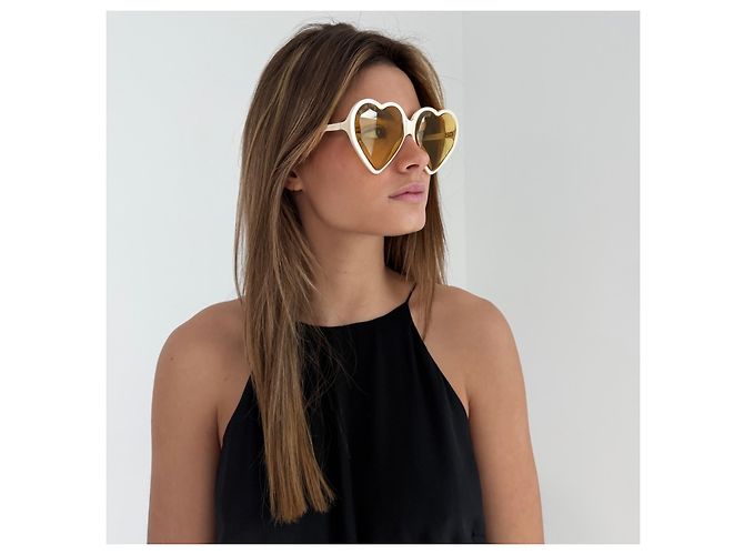 Occhiali da sole Gucci a forma di cuore Bianco Giallo - vista 3