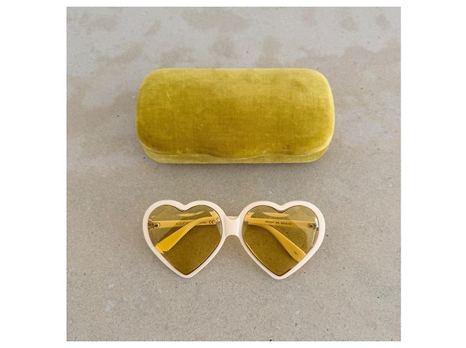 Occhiali da sole Gucci a forma di cuore Bianco Giallo - vista 4