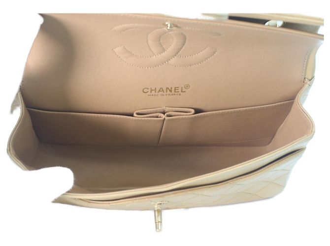 Chanel A01112 Lambskin Matelassé 25 Bolso de Hombro Beige - vista 11