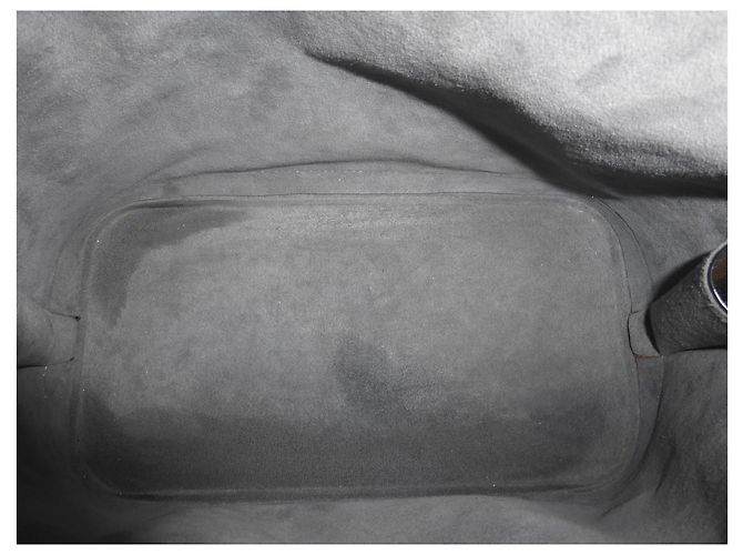 Sac à main Louis Vuitton Alma en cuir noir - AR0977 - vue 9