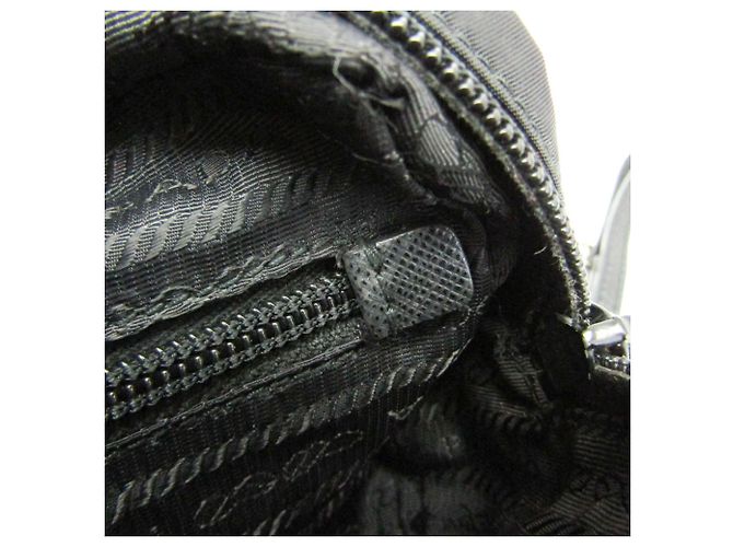 Pochette de cuero Prada VELA 1NE393 para mujer Negro - vista 14