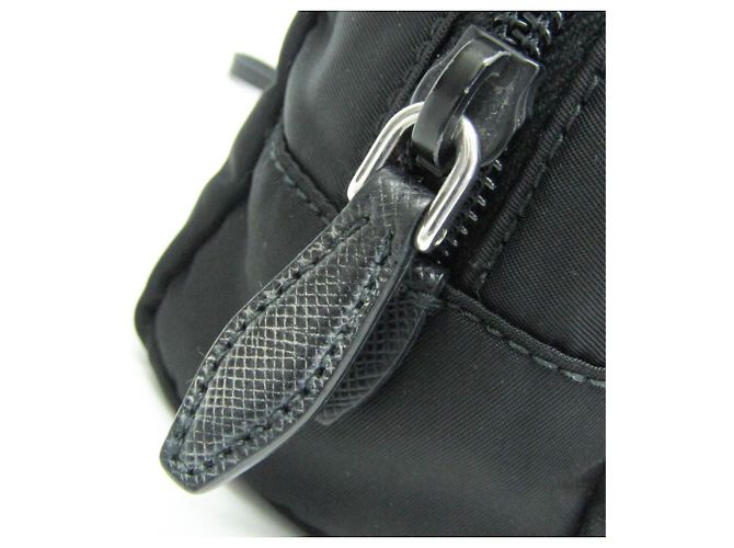 Pochette de cuero Prada VELA 1NE393 para mujer Negro - vista 8