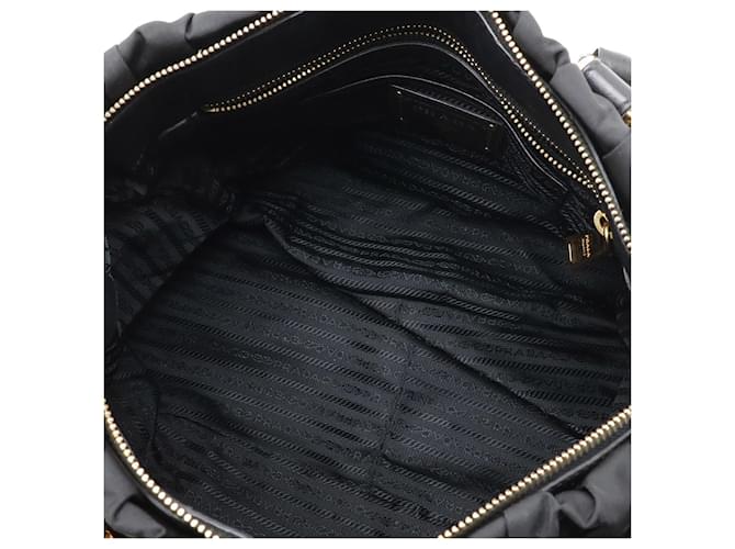 Prada Tessuto gesteppte Tote Bag Schwarz - Ansicht 9