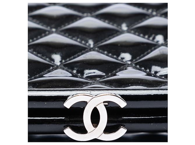 Chanel Black Quilted Patent Timeless Kiss Lock Clutch - view 5