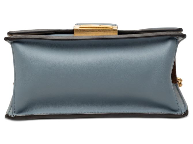 Borsa a tracolla con catena Kan U in pelle piccola blu Fendi Blu chiaro - vista 3