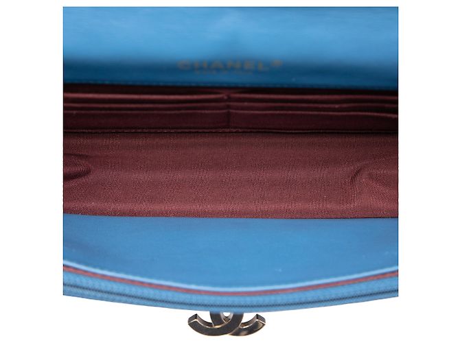 Wallet On Chain Portafoglio con catena Chanel Blue Quilted Patent Golden Class East West - vista 4