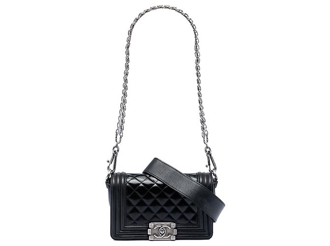 Chanel Black Paris Bombay Small Quilted Patent Medallion Embellished Boy Flap Nero - vista 2