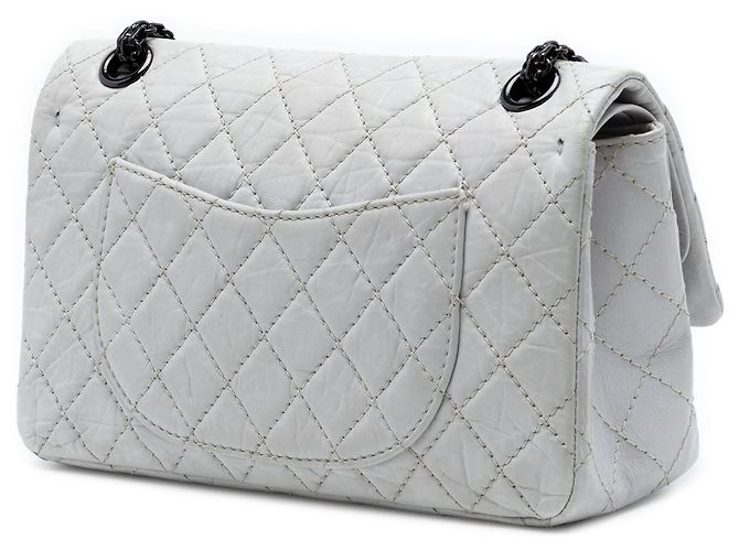 Chanel White Quilted Aged Calfskin Reissue 2.55 Double Flap 225 Bianco - vista 2