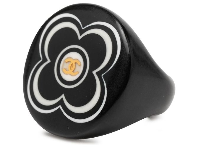 Anello Chanel Camelia con logo CC in resina nera e tono oro Nero - vista 2