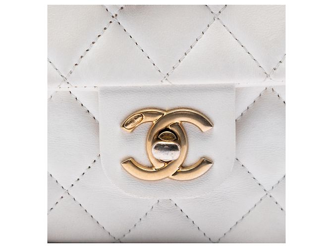 Chanel White Mini Square Classic Lambskin Enamel Coco Hearts Single Flap Bianco - vista 5