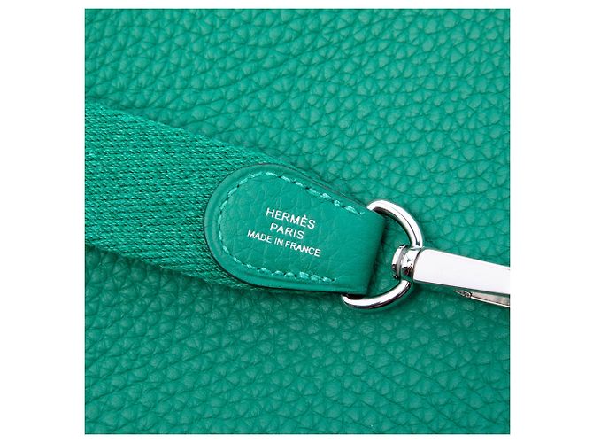 Hermès Green Taurillon Clemence Evelyne I TPM Verde - vista 5