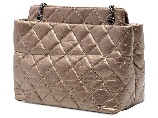 Tote 2.55 Reissue en piel de becerro envejecida acolchada marrón Chanel Castaño Bronce - vista 2