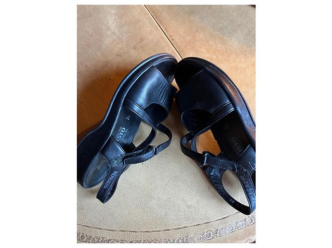 Autre Marque Sandali Mephisto in pelle nera Nero - vista 4