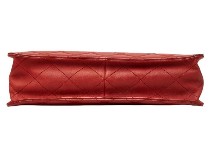 Borsa a tracolla Chanel 2.55 Coco Mark Matelassé Chain Rosso - vista 3