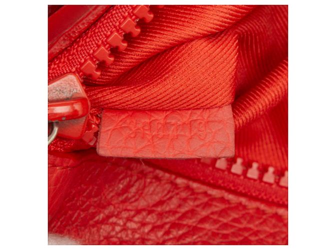 Pochette Louis Vuitton Taurillon Monogram Pochette Volga Clutch Bag Rosso - vista 9