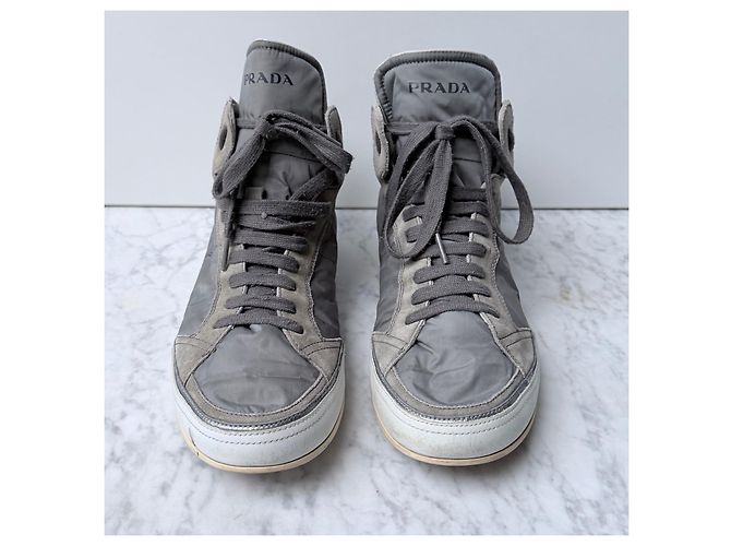 Prada Sneakers alte in pelle e nylon grigio Argento - vista 2
