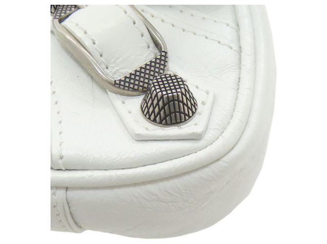 Borsa a tracolla Louis Vuitton Le Cagole Bianco - vista 14