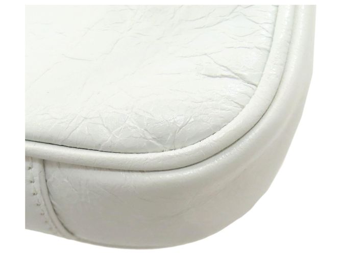 Borsa a tracolla Louis Vuitton Le Cagole Bianco - vista 16
